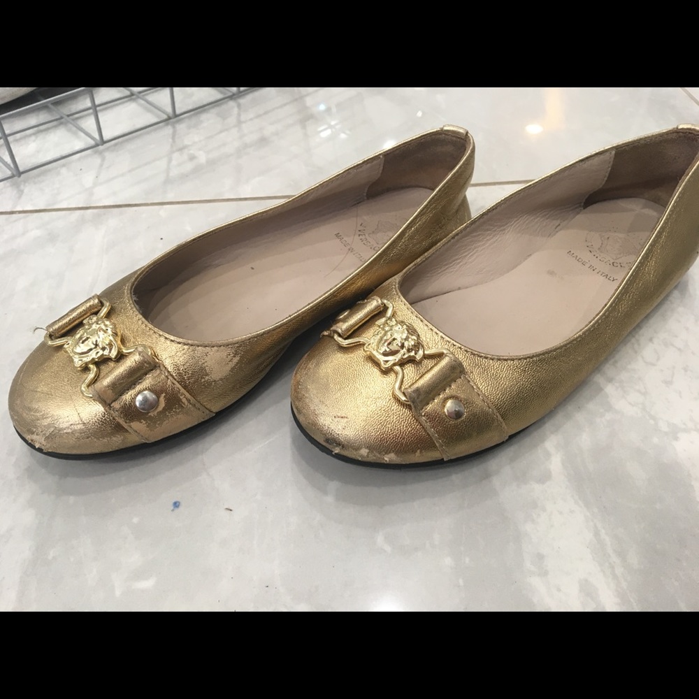 Young Versace size 31 gold 13